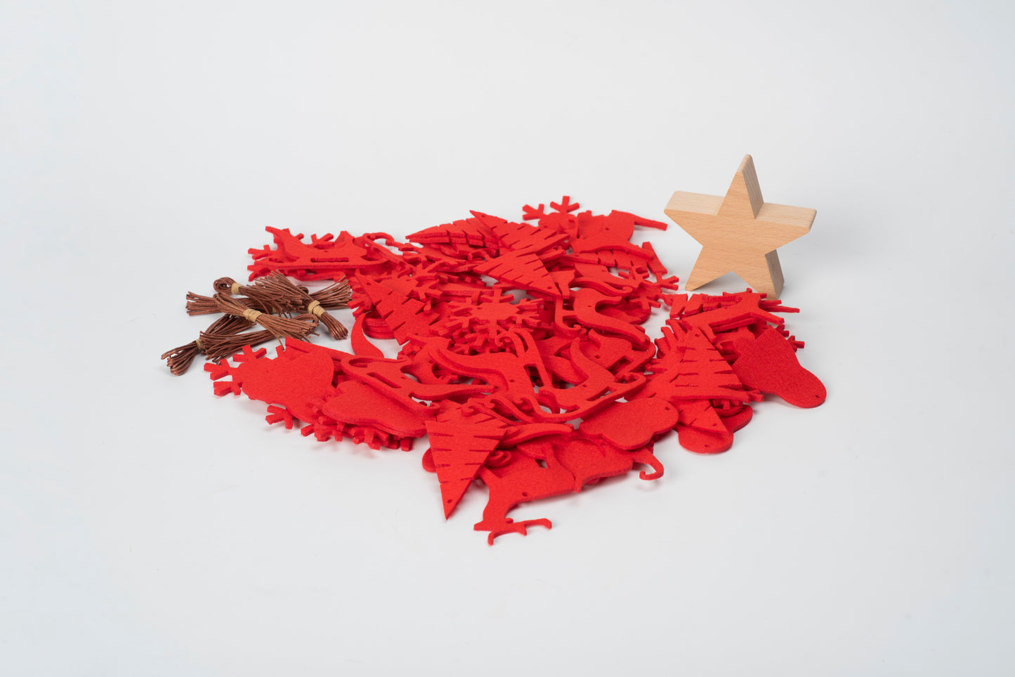 Small felt decoration set - Santa's Light Shop